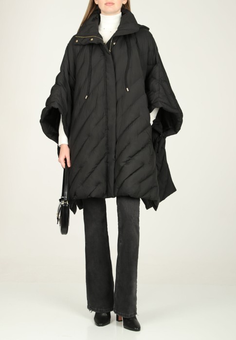 куртка  по цене 85900 руб вид справа