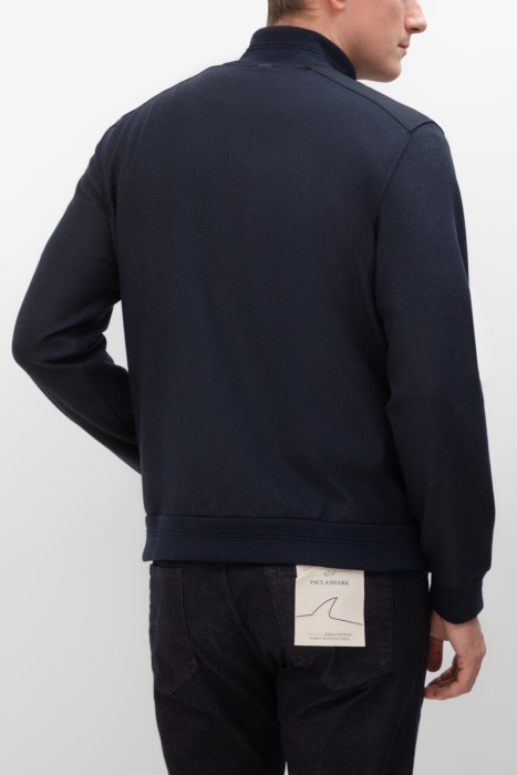 куртка  от бренда herno вид слева