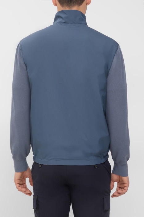 куртка  для взрослого возраста с изнаночной стороны