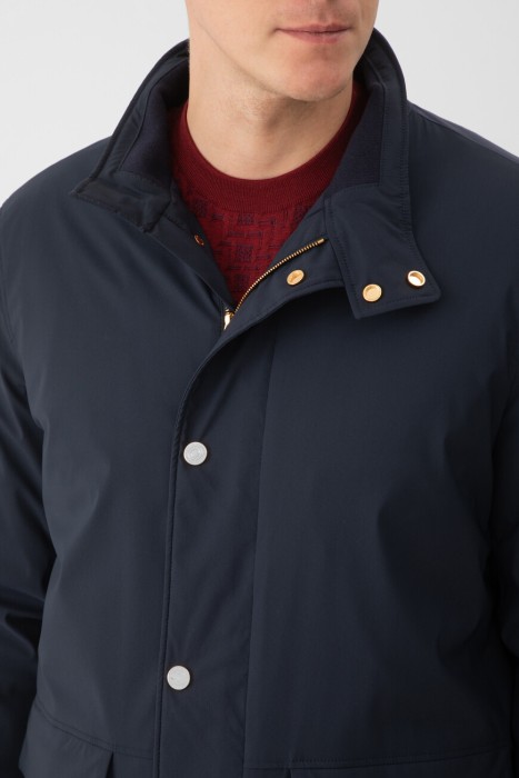 куртка  из англии вид сбоку