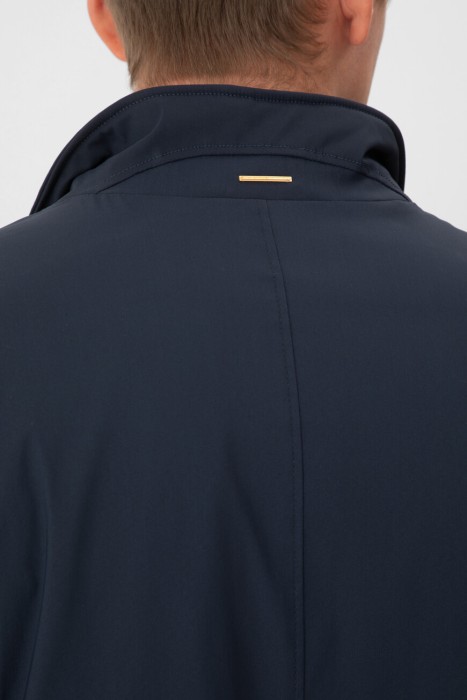 куртка  из шерсти спереди