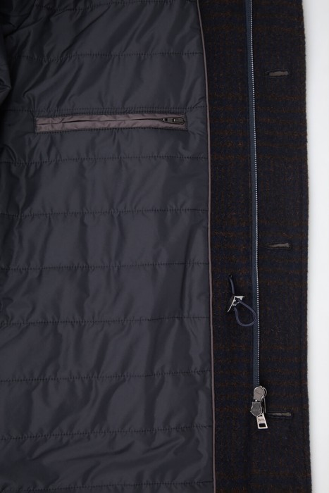 куртка  вид сзади