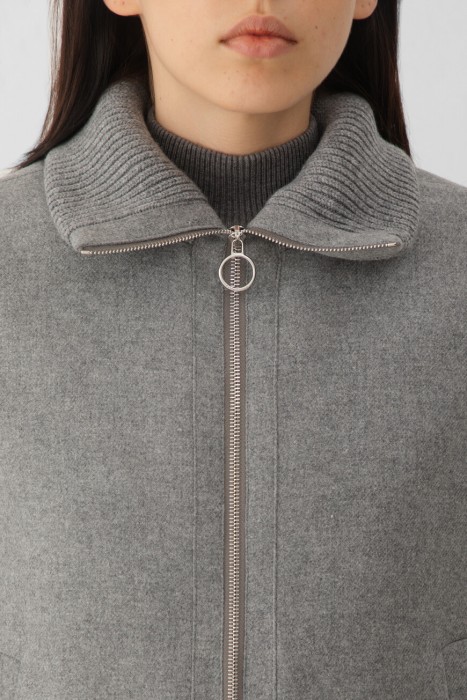 куртка  из италии вид сбоку