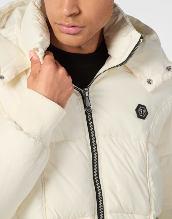 куртка  из проверенных материалов спереди