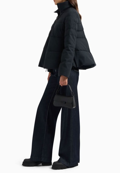 куртка  от бренда emporio armani вид слева