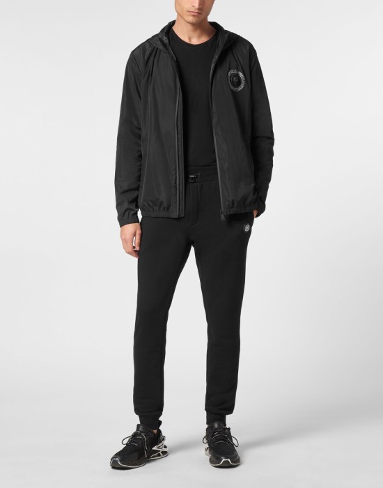 куртка  по цене 17940 руб вид справа