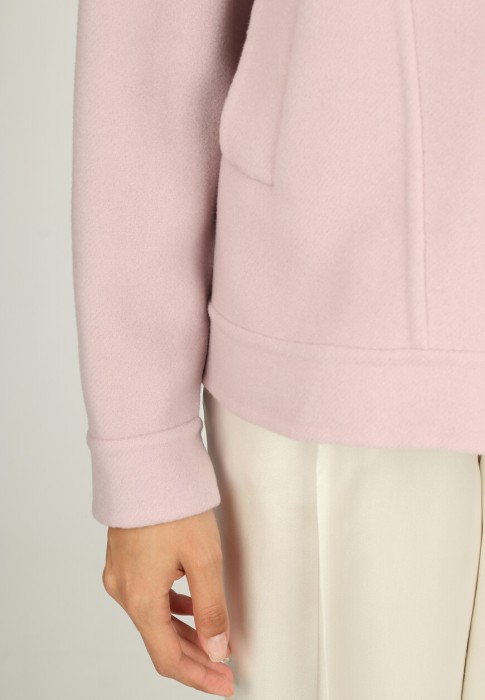 куртка  из проверенных материалов спереди