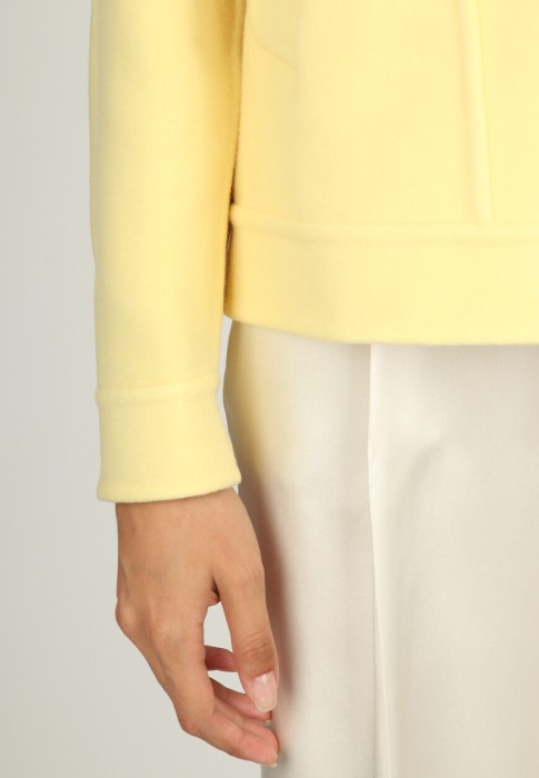 куртка  из проверенных материалов спереди