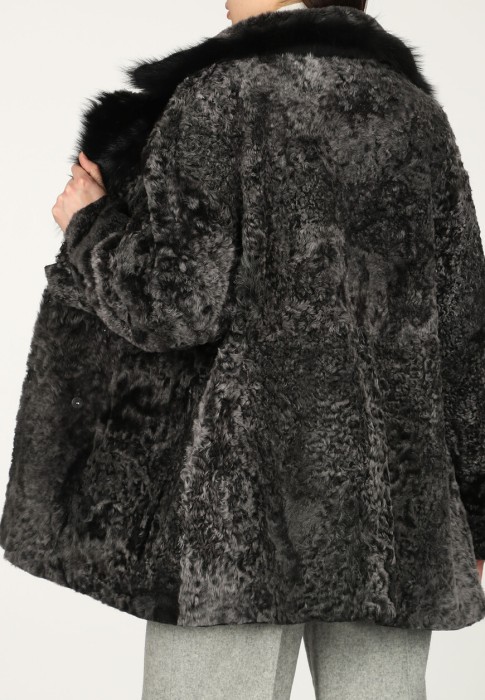 куртка  из проверенных материалов спереди