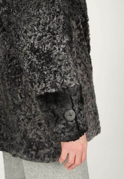 куртка  для взрослого возраста с изнаночной стороны