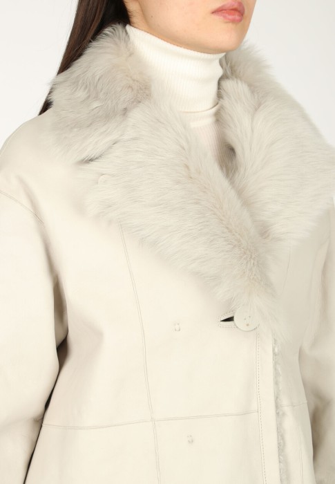 куртка  вид слева