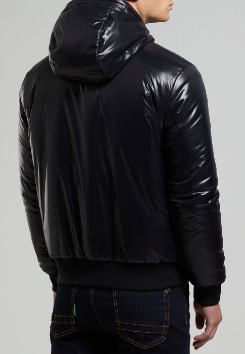 куртка  из италии вид сбоку