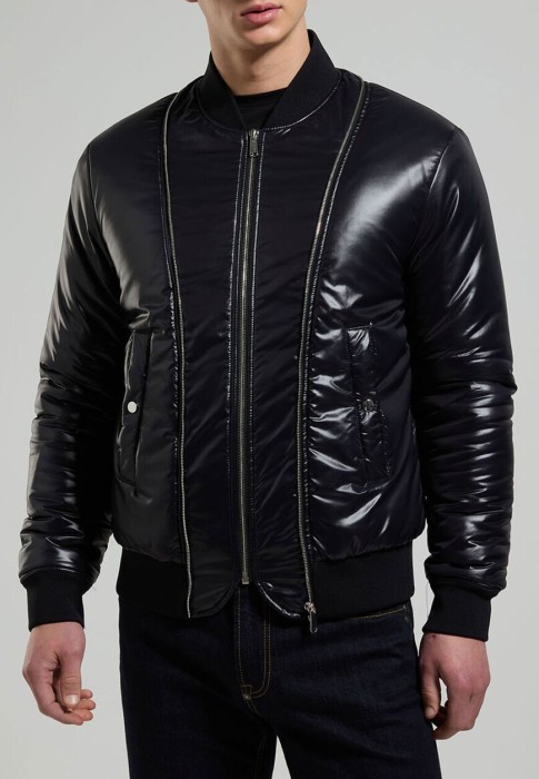 куртка  из проверенных материалов спереди