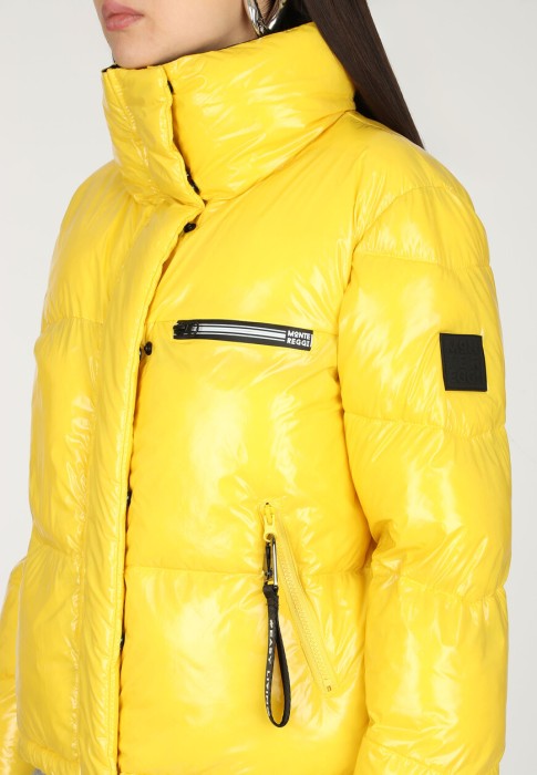 куртка  универсального стиля с лицевой стороны