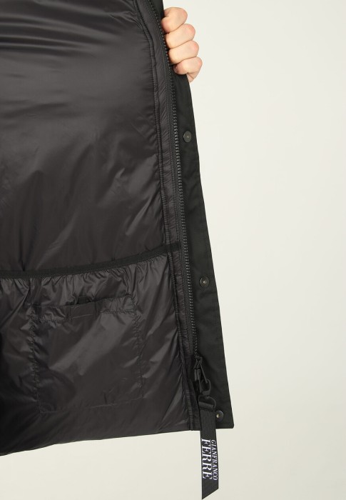 куртка  для взрослого возраста с изнаночной стороны