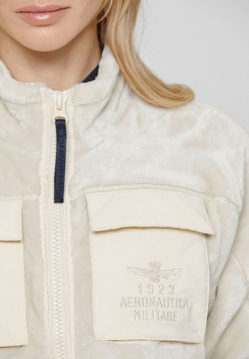 куртка  из италии вид сбоку