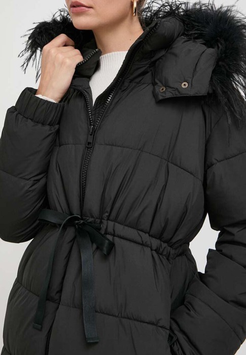 куртка  из проверенных материалов спереди