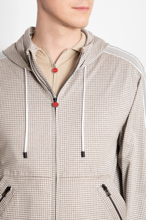 куртка  из италии вид сбоку