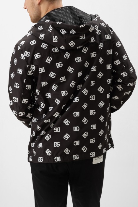 куртка  от бренда dolce & gabbana вид слева