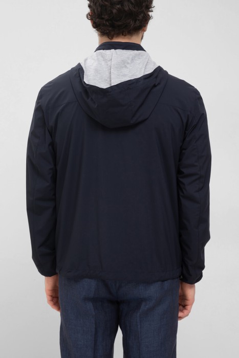 куртка  от бренда corneliani вид слева