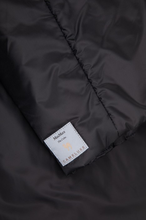 куртка  для взрослого возраста с изнаночной стороны