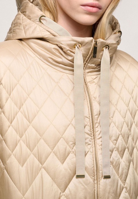 куртка  из проверенных материалов спереди