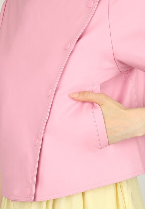 куртка  из проверенных материалов спереди