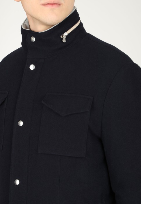 куртка  универсального стиля с лицевой стороны