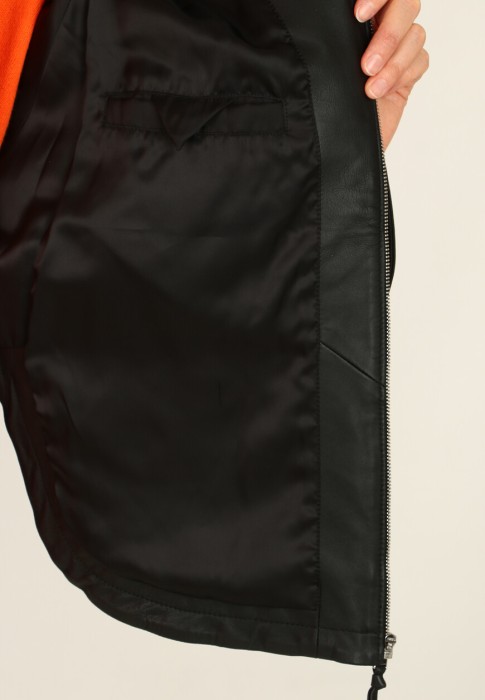 Продукция для женщин фото