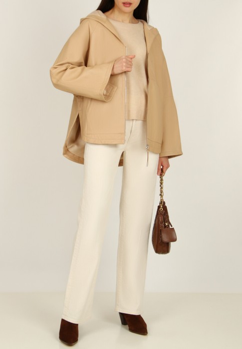 куртка  по цене 95130 руб вид справа