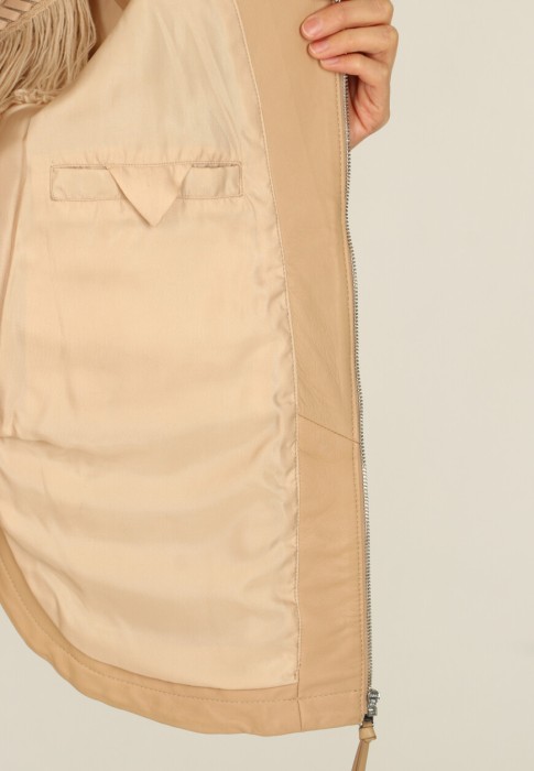 Продукция для женщин фото