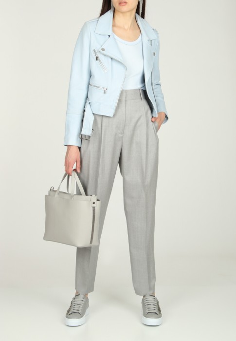 куртка  по цене 82530 руб вид справа