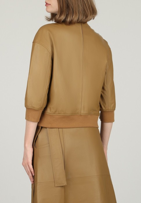 куртка  из италии вид сбоку