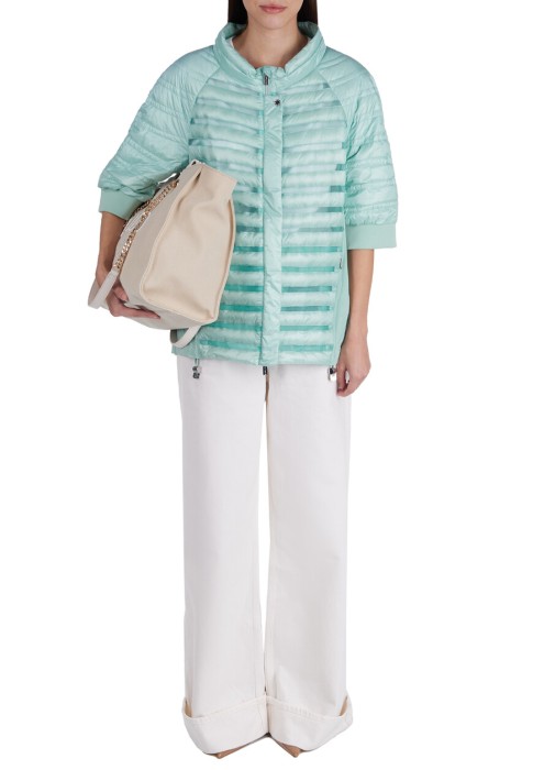 куртка  по цене 46130 руб вид справа