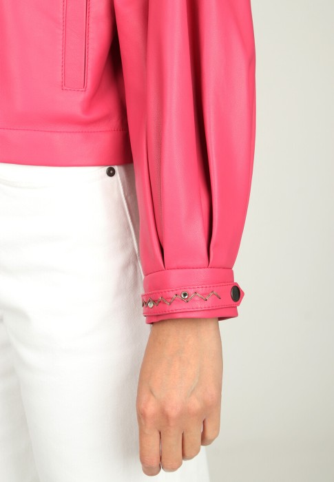 Продукция для женщин фото