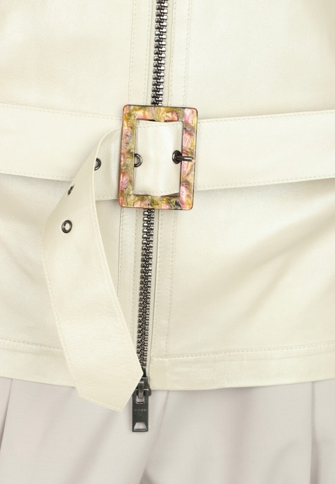 Продукция для женщин фото