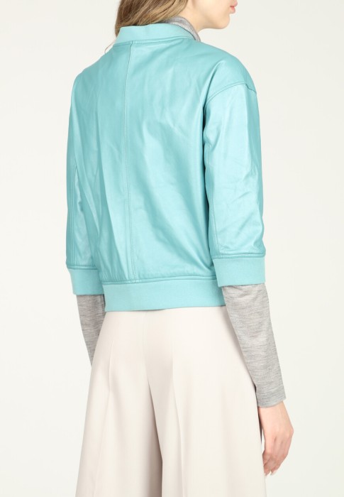 куртка  из италии вид сбоку