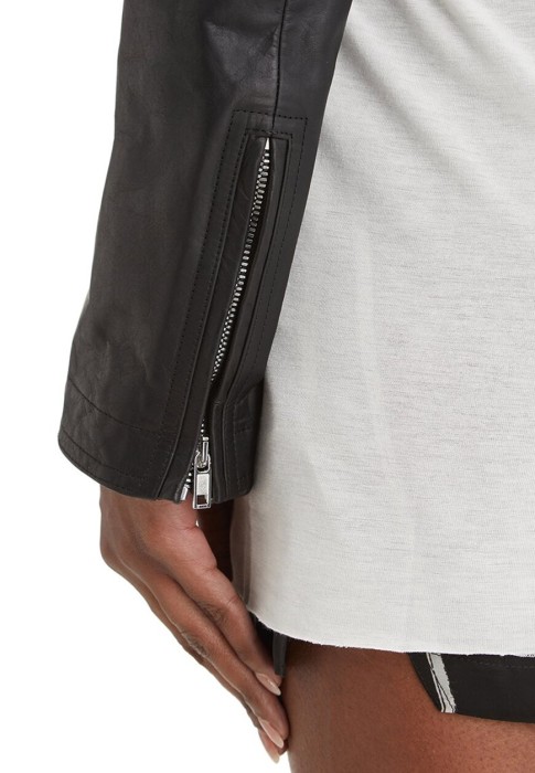 Продукция для женщин фото