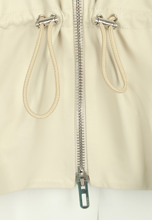 куртка  универсального стиля с лицевой стороны