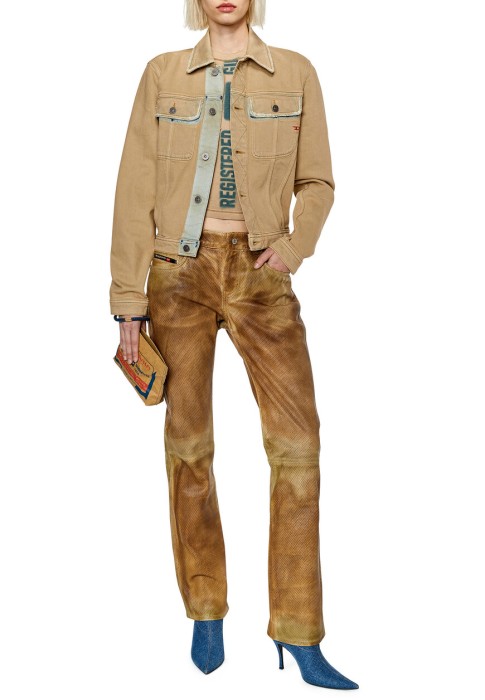 куртка  по цене 37030 руб вид справа