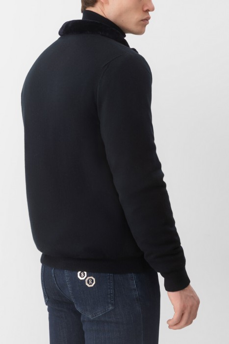 куртка  от бренда kiton вид слева