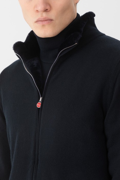 куртка  из италии вид сбоку