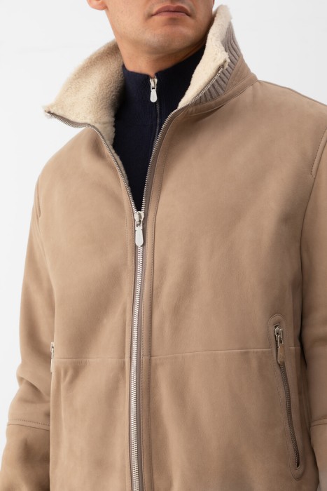 куртка  из италии вид сбоку