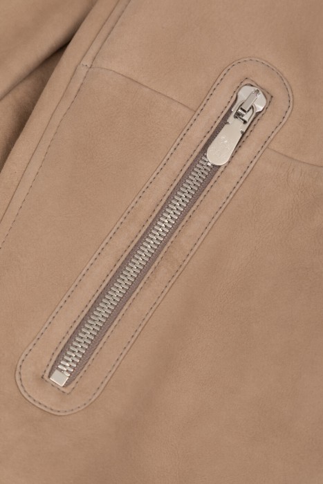 куртка  на сезон этого года фотография