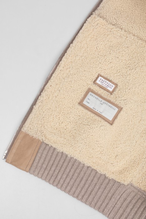 куртка  вид сзади