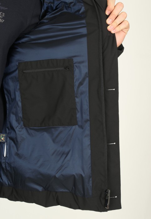 куртка  для взрослого возраста с изнаночной стороны