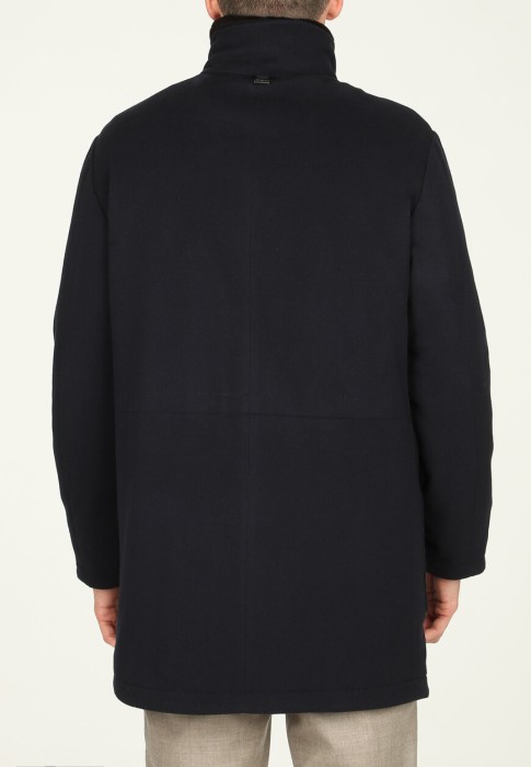 куртка  из проверенных материалов спереди