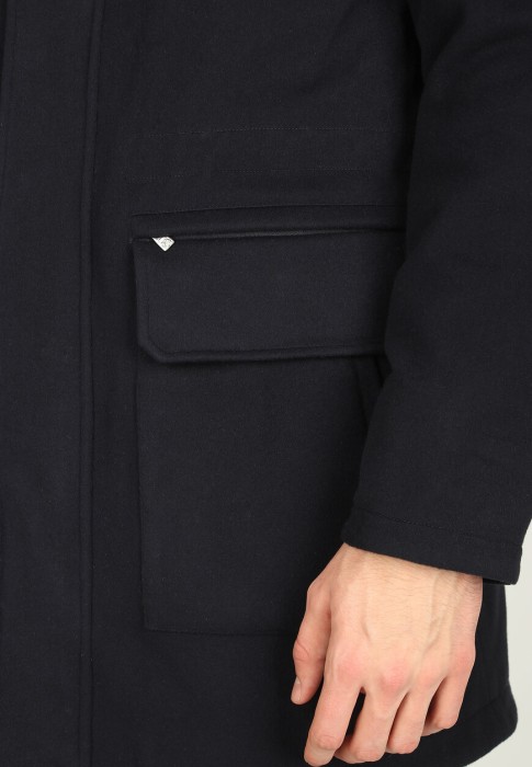 куртка  для взрослого возраста с изнаночной стороны