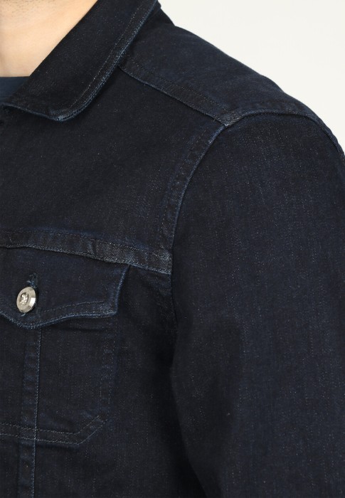 куртка  из проверенных материалов спереди