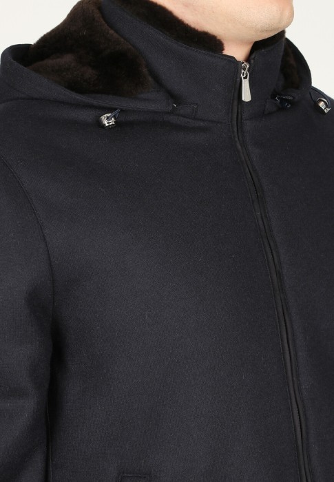 куртка  из проверенных материалов спереди